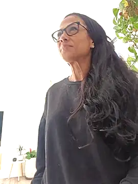 Allana Squirt online show from December 3, 2025, 11:30 am