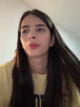 Snapshot of LittleePrincess chatting on December 22, 2024, 6:59 pm LittleePrincess online show from December 22, 2024, 6:59 pm