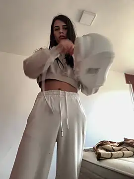 Snapshot of LittleePrincess chatting on January 23, 2025, 1:56 pm LittleePrincess online show from January 23, 2025, 1:56 pm