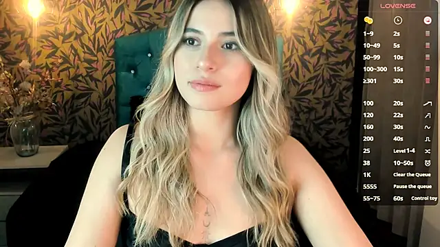 KiaraCarter online show from March 3, 2025, 8:00 pm