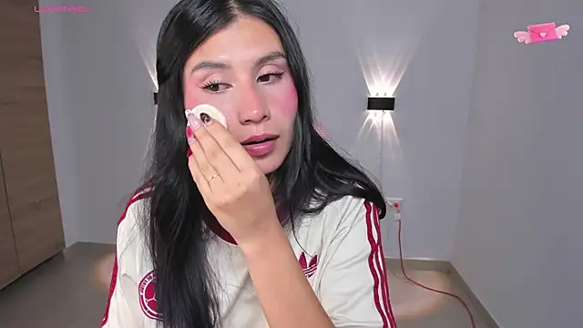 emily villamil online show from March 20, 2025, 9:13 pm