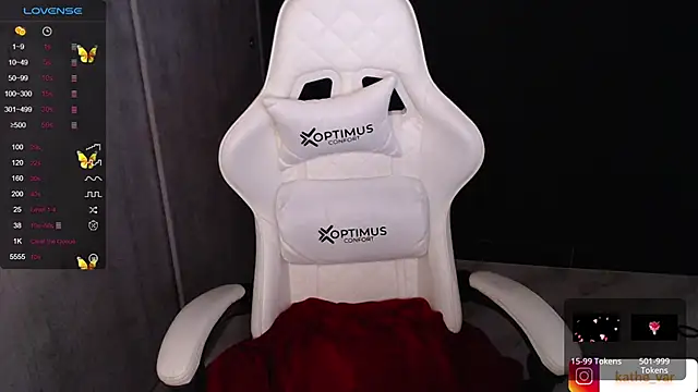 kathe03 online show from March 11, 2025, 7:58 pm