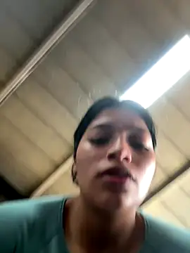 Snapshot of AgathaGeorgiou chatting on December 15, 2025, 7:40 pm AgathaGeorgiou online show from December 15, 2025, 7:40 pm