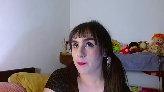 Snapshot of collette_beaufoy_ chatting on June 7, 2026, 4:49 am collette beaufoy online show from June 7, 2026, 4:49 am