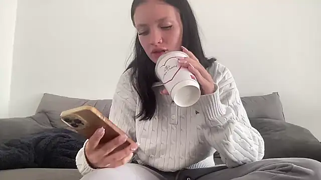 mariemelissah online show from February 14, 2026, 7:38 am