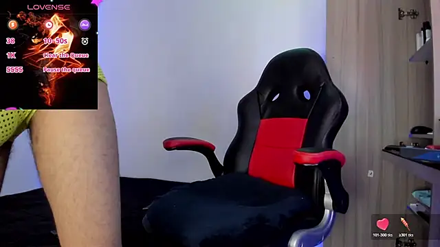 Aron Baylor online show from October 25, 2025, 9:28 am