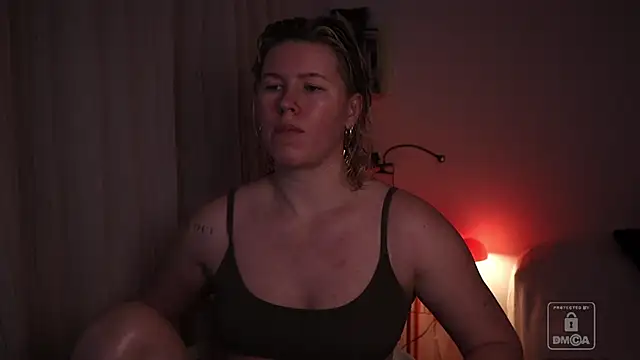 moonamii online show from January 13, 2026, 5:29 pm