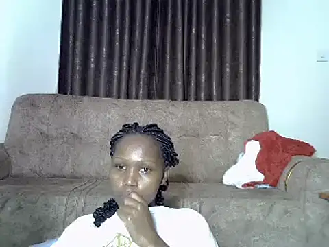 AurelAda online show from November 7, 2025, 10:43 pm