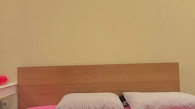 FiaMoor online show from April 10, 2026, 10:47 pm