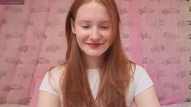 Snapshot of FiaMoor chatting on June 20, 2026, 4:10 pm FiaMoor online show from June 20, 2026, 4:10 pm