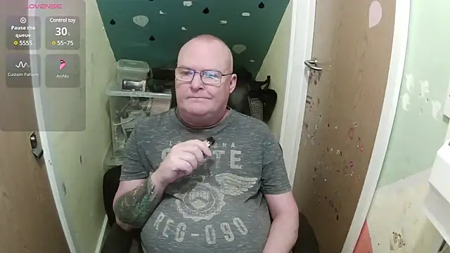 FriendlyDave online show from February 18, 2025, 8:16 am