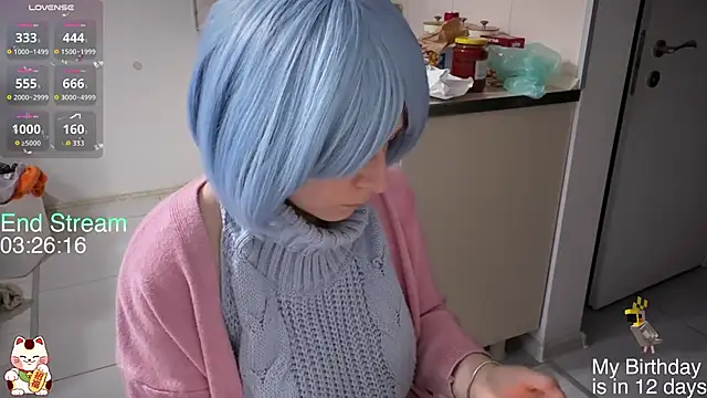 ShiroiFubuki online show from February 8, 2026, 6:06 am