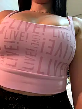 lupyta20 online show from October 16, 2025, 1:06 am