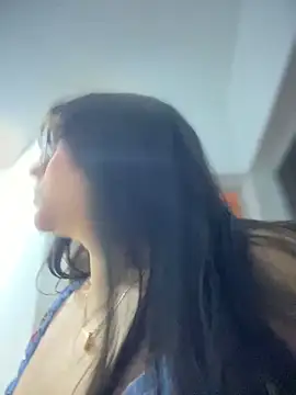 Snapshot of Lia_flowers chatting on September 30, 2025, 12:26 am Lia flowers online show from September 30, 2025, 12:26 am