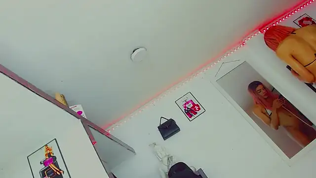 Snapshot of candy_kendall chatting on November 20, 2025, 7:46 pm candy kendall online show from November 20, 2025, 7:46 pm