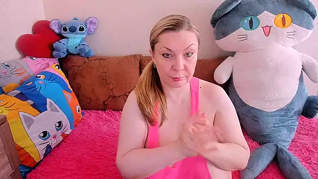 Snapshot of KerryBlareX chatting on May 15, 2026, 10:22 am KerryBlareX online show from May 15, 2026, 10:22 am
