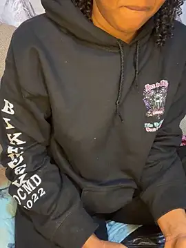 Snapshot of sweetestval chatting on October 25, 2025, 3:58 am sweetestval online show from October 25, 2025, 3:58 am