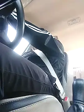 Dick 6inches online show from February 20, 2025, 5:33 am