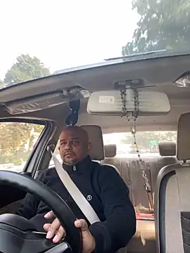 Dick 6inches online show from December 1, 2025, 6:29 am