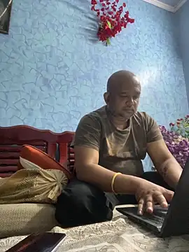 Snapshot of Dick_6inches chatting on March 15, 2026, 4:35 pm Dick 6inches online show from March 15, 2026, 4:35 pm