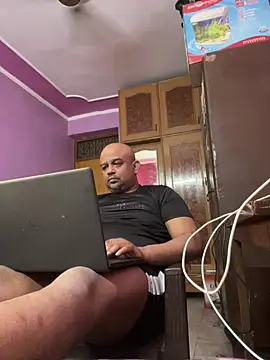 Snapshot of Dick_6inches chatting on April 5, 2026, 5:26 am Dick 6inches online show from April 5, 2026, 5:26 am