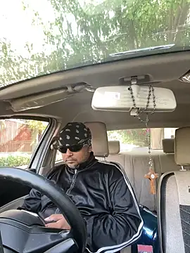 Snapshot of Dick_6inches chatting on April 9, 2026, 3:06 am Dick 6inches online show from April 9, 2026, 3:06 am