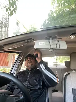 Snapshot of Dick_6inches chatting on April 15, 2026, 2:51 am Dick 6inches online show from April 15, 2026, 2:51 am