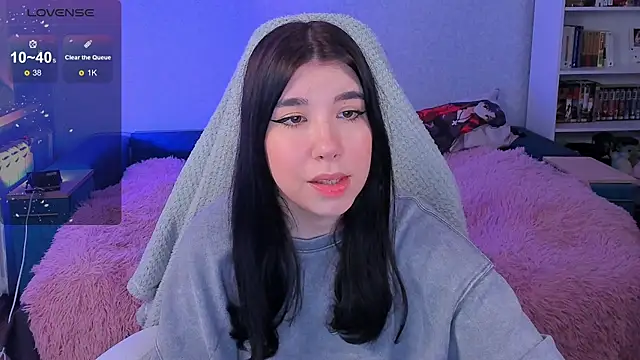 Snapshot of kellyharris chatting on December 4, 2024, 3:10 pm kellyharris online show from December 4, 2024, 3:10 pm