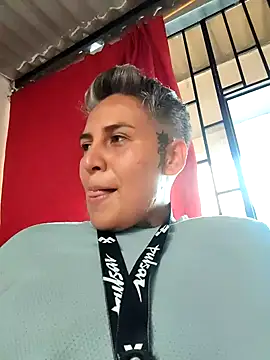 Yessi rousse online show from October 20, 2025, 6:41 pm