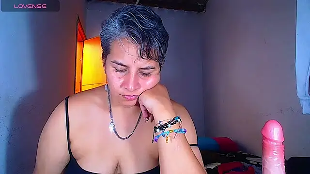Snapshot of Yessi_rousse chatting on July 10, 2026, 6:54 pm Yessi rousse online show from July 10, 2026, 6:54 pm