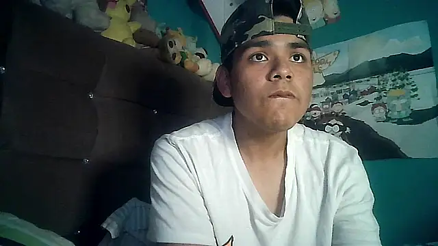 Valesh20 online show from October 18, 2025, 4:59 am