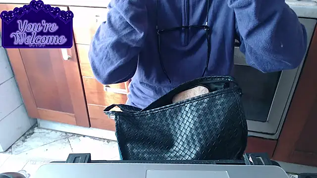 martachatte online show from January 11, 2026, 11:26 am