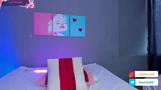 ariel35 online show from January 31, 2025, 9:16 pm