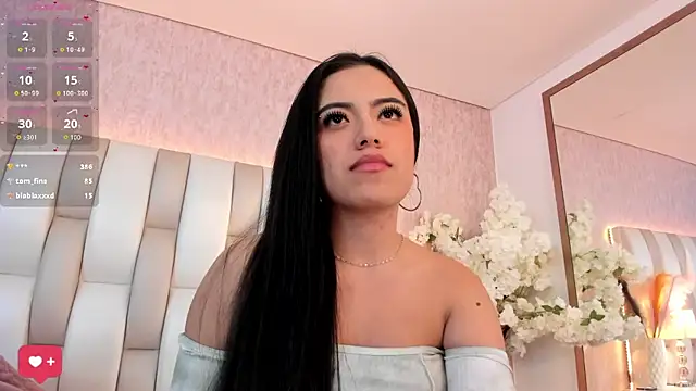 Snapshot of Rebeca_jones chatting on January 17, 2025, 1:03 pm Rebeca jones online show from January 17, 2025, 1:03 pm
