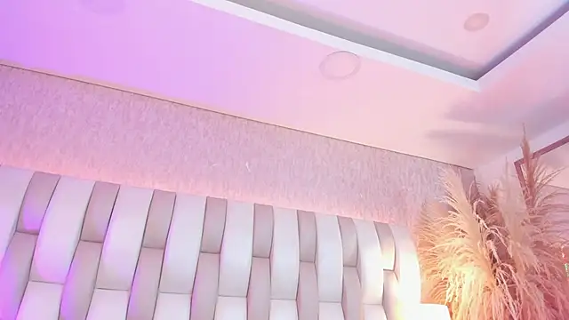 Snapshot of Rebeca_jones chatting on March 2, 2026, 12:12 pm Rebeca jones online show from March 2, 2026, 12:12 pm