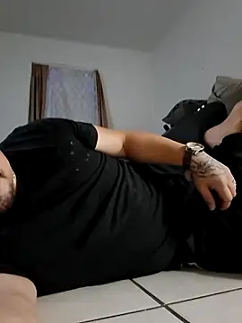 Snapshot of hungpenis210 chatting on November 23, 2025, 8:14 am hungpenis210 online show from November 23, 2025, 8:14 am