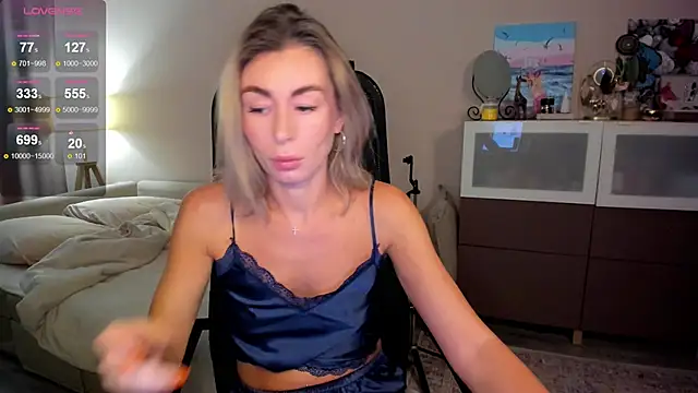 DannaEvan online show from November 23, 2025, 3:17 am