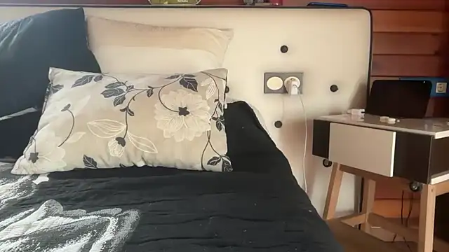 Pitufina love online show from March 10, 2026, 8:08 am