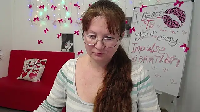 VanessaHotts online show from March 21, 2026, 8:19 am