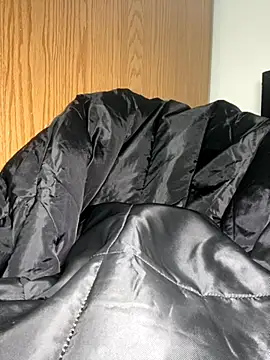 Snapshot of BustiBunny69 chatting on October 20, 2025, 2:45 am BustiBunny69 online show from October 20, 2025, 2:45 am