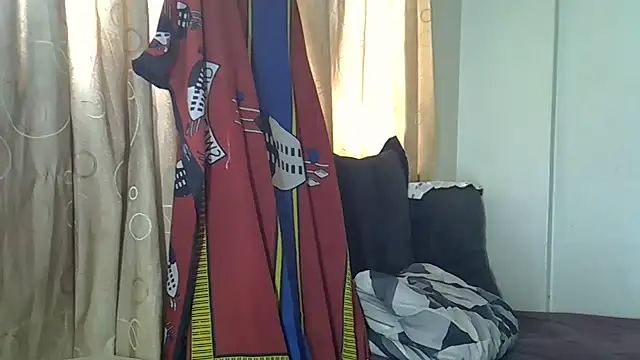 AddictiveAssCurves online show from February 24, 2026, 10:35 am