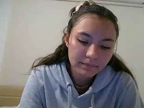  andygirl online show from April 8, 2026, 4:12 am