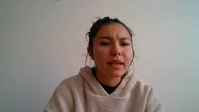  andygirl online show from May 20, 2026, 7:20 pm