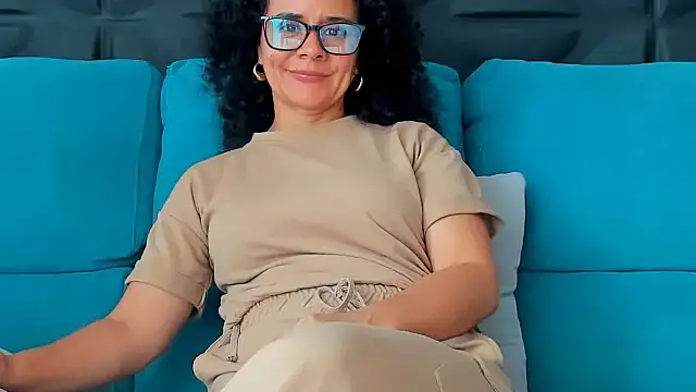 Sami Hotie1 online show from April 15, 2026, 7:58 pm