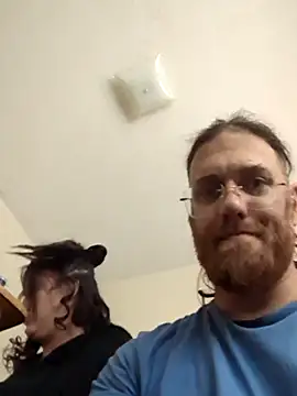 Snapshot of Geeznuts19 chatting on November 20, 2025, 5:34 pm Geeznuts19 online show from November 20, 2025, 5:34 pm