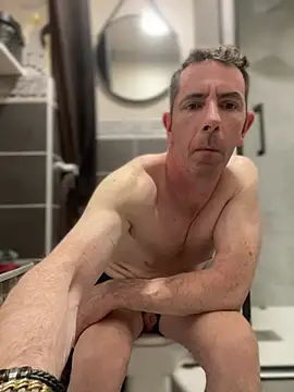 Exhibsexe online show from May 1, 2026, 3:38 pm