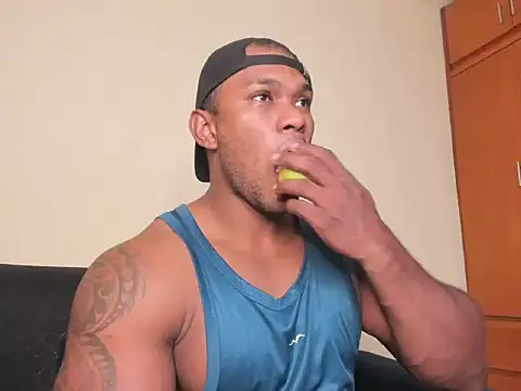 Snapshot of Tyler_Waka01 chatting on March 25, 2026, 9:43 pm Tyler Waka01 online show from March 25, 2026, 9:43 pm