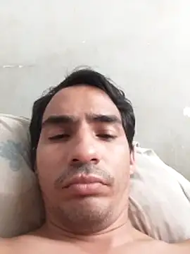 manuel202332 online show from June 2, 2026, 3:58 pm