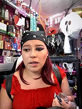 TamySweetness online show from October 26, 2025, 4:46 pm