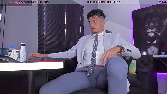 Snapshot of massimo_g chatting on January 7, 2025, 3:54 pm massimo g online show from January 7, 2025, 3:54 pm